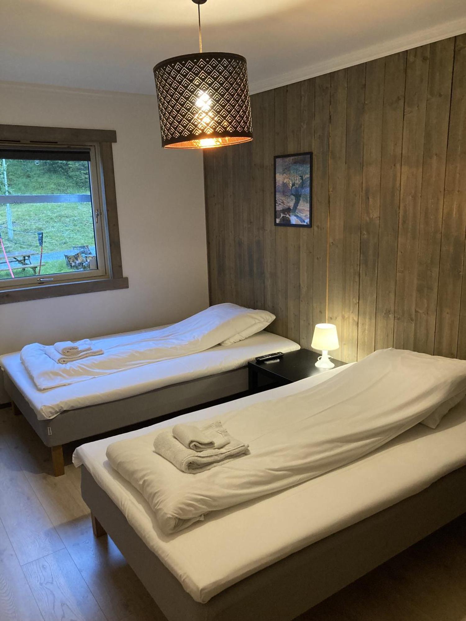 Kvamseter Lodge Eikedalen ภายนอก รูปภาพ